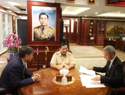 Menhan Prabowo Terima Kunjungan Kehormatan Menlu Singapura