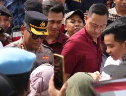 Kapolres Metro Jakut Pimpin Pengamanan Kunjungan Gibran di Rusun Waduk Pluit