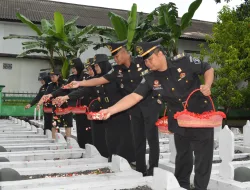 Kenang Jasa Pahlawan, Rutan Bangil Kanwil Kemenkumham Jatim Laksanakan Upacara Tabur Bunga Peringatan HBP Ke-60