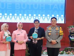 Dalam Rangka HUT ke 44, Yayasan Kemala Bhayangkari Cabang Riau Gelar Webinar Kesehatan Bersama dr Boyke