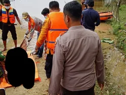 Diduga Korban Banjir Bandang Sumbar Ditemukan di Sungai Kuantan