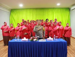 Wakapolres Kuansing dan Bhayangkari Ikuti Zoom Meeting Yayasan Kemala Bhayangkari