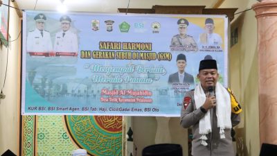 Budayakan Sholat Subuh Berjamaah, Tim Safari Subuh Harmoni Polres Pelalawan Gelar Sholat Subuh Berjamaah di Masjid Al-Mujahidin Desa Delik