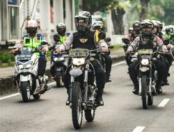 Ciptakan Kamtibmas Yang Aman Kondusif,  Kapolres Metro Jakarta Timur Lakukan Patroli Bermotor