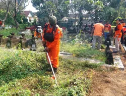 Ratusan Warga Dan Relawan Kartasura Gugur Gunung Kerja Bakti Di Situs Keraton Kartasura