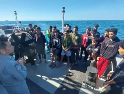 Bakamla RI Jemput 18 Nelayan Indonesia di Australia