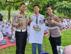 Satlantas Polres Pelalawan Bersama Tim ISDC Laksanakan “Police Goes To School” Ke Sekolah SMP 3 dan SMA 1 Bandar Sei Kijang