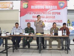 Rembug Warga Kapolres Metro Depok Bersama Warga Kelurahan Harjamukti Cimanggis
