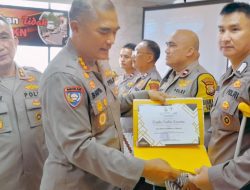 Dirbinmas Polda Metro Jaya Beri Penghargaan 14 Bhabinkamtibmas Terbaik