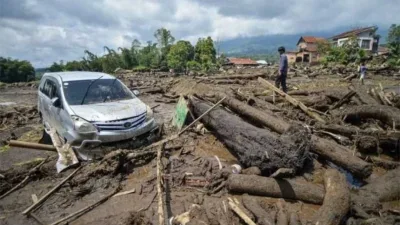 Banjir Bandang di Sumbar Tinggalkan Duka Mendalam, 34 Nyawa Melayang, Belasan Orang Masih Hilang
