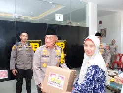 Polda Riau Gelar Jumat Curhat di Rumah JB