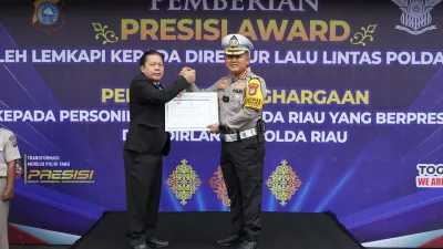 Dirlantas Polda Riau Raih Presisi Award dari Lemkapi