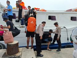Polsek Kepulauan Seribu Utara Gelar Pengamanan di Dermaga Pulau Harapan, Antisipasi Narkoba dan Miras