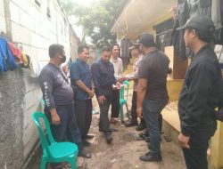 Kapolres Metro Bekasi Kota Berikan Santunan kepada Orang Tua dari Korban Pembunuhan Bocah di Bekasi
