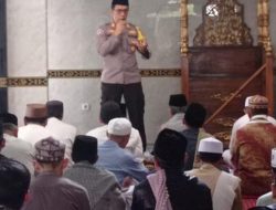 Kapolsek Caringin Terjun Langsung Giat Sholat Jumat Keliling dan Berikan Tausiah Kamtibmas Sebagai Wujud Kedekatan Dengan Warga Binaan