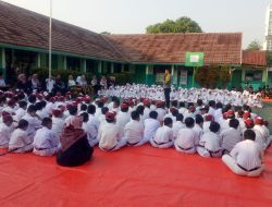 Police Goes To School, Polsek Kebon Jeruk Beri Motivasi Dan Edukasi Kamtibmas di SDN 04 Kedoya Selatan