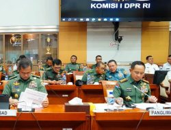 Panglima TNI Hadiri Raker Bersama Komisi I DPR RI