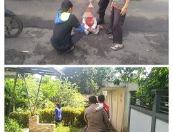 Anggota piket Polsek Cibadak Aiptu Agus Tiarno selamatkan seorang anak Balita