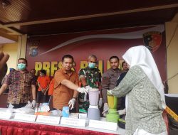 Polresta Pekanbaru Musnahkan Sabu Sindikat Narkoba Antar Provinsi