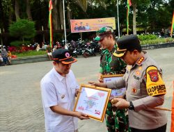 Kapolresta Pekanbaru Terima Penghargaan Atas Partisipasi Penanggulangan Bencana