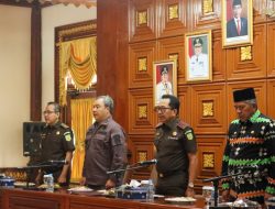 Kajati Riau Berikan Penyuluhan Hukum Pada Pejabat Pemerintah Kabupaten Siak
