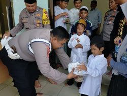 Santunan Anak Yatim Oleh Polsek Cakung dan Doa Bersama Di  Jakarta Garden City Cakung