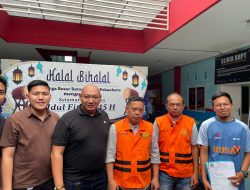 Kejari Inhil Tahan 2 Tersangka Dugaan Tipikor Proyek Peningkatan Jalan Pramuka Tembilahan Hilir