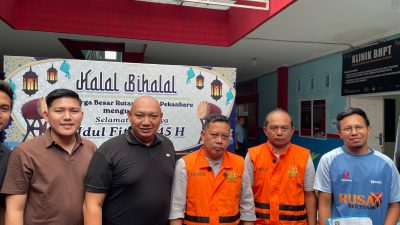 Kejari Inhil Tahan 2 Tersangka Dugaan Tipikor Proyek Peningkatan Jalan Pramuka Tembilahan Hilir