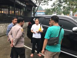 Polsek Ciawi Dan Team Inafis Polres Bogor Cek TKP Pencurian Di Rest Area KM 45 Desa Pandansari