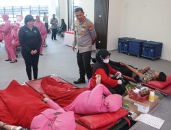 Donor Darah Jelang Hari Bhayangkara ke-78, Polres Metro Tangerang Kota Gandeng PMI dan Motivasi Masyarakat