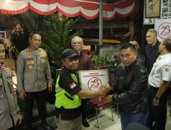 Ngopi Kamtibmas Di Pos Satkamling, Kapolda Metro Jaya Dengar Aspirasi Warga Tomang