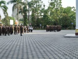 Asisten Pidana Militer Kejati Riau Menjadi Penerima Apel Pagi