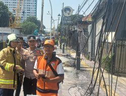 Layani Masyarakat Dengan Penuh Rasa Keikhlasan