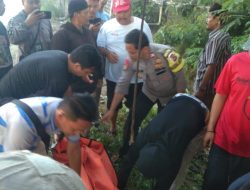 Polsek Jasinga Lakukan Olah TKP Terkait Penemuan Mayat Tanpa Identitas di Jembatan Cidurian, Diduga Korban Bunuh Diri