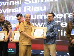 Kemendagri Beri Penghargaan Kepada Pemda Yang Telah Salurkan Pendanaan Pilkada Serentak Tahun 2024 Seratus Persen