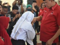 Syukuran Calon Tunggal PDIP, Tri Adhianto Santuni Ratusan Anak Yatim