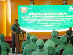 Prajurit Kodim 0906/Kutai Kartanegara Terima Penyuluhan Hukum Guna Mendukung Tugas Pokok