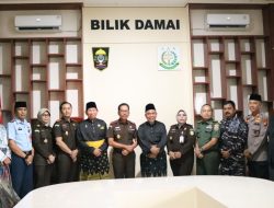 Kolonel Inf Abdul Sipahutar  Hadiri Acara Peresmian Bilik Damai Lembaga Adat Melayu Riau