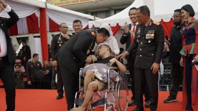 Band Radja Goyang Pengunjung HUT Bhayangkara Ke-78 Polda Riau