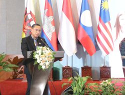 Sampaikan Kemajuan Smart City Indonesia, Plh. Dirjen Bina Adwil Pimpin Delegasi di Laos