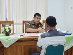 Naik Ke Tahap Penuntutan, Tersangka Dan Barang Bukti Perkara Tindak Pidana Korupsi Pengelolaan Parkir Di Kota Pekalongan Diserahkan Jaksa Penyidik Ke Jaksa Penuntut Umum