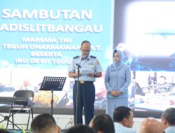 Acara Kenal Pamit Kadislitbangau Marsma TNI Tjatur Pudji Handojo Menyerahkan Jabatan kepada Marsma TNI Teguh Dharmawan