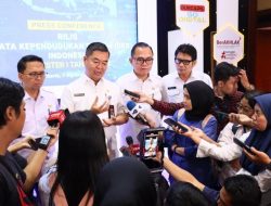 Dirjen Dukcapil: Penduduk Usia Produktif 69,58%, Modal Besar Menuju Indonesia Emas 2045