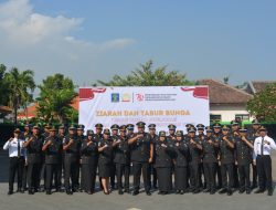 Kenang Jasa Pahlawan, Rutan Bangil Kanwil Kemenkumham Jatim Laksanakan Upacara Tabur Bunga Peringatan Hari Pengayoman Ke-79