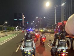 Gagalkan Tawuran Di Jaktim Polisi Tangkap 8 Remaja, Sejumlah Celurit Disita