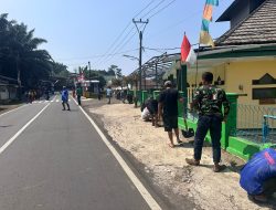 Menjelang Perayaan HUT RI ke 79 Satgas TMMD ke 121 Kodim 0622/Kab. Sukabumi Bersinergi Dengan Masyarakat Membersihkan Rumah Ibadah