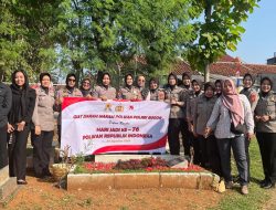 Polwan Polres Bogor Adakan Giat Bakti Sosial Bakti Religi Dalam Rangka Menyambut HUT Polwan Ke-76 Th Tepat Tgl 1 September 2024