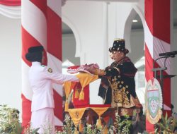 Pimpin Upacara HUT RI ke-79 di Sumut, Pj Gubernur Agus Fatoni Ajak Masyarakat Berpatisipasi dalam Gerakan Serentak Membangun Daerah