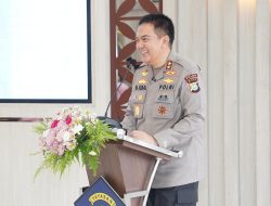 Kapolda Riau Hadiri Penyerahan Hibah 1 Unit Mobil Hiace dari BRI Peduli kepada Yayasan Bhayangkari