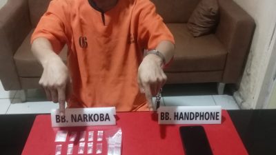 Sita 15 Paket Sabu, Warga Simalinyang Pasrah Digelendang ke Mapolres Kampar